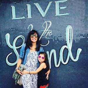 Meet your Posher, Deb